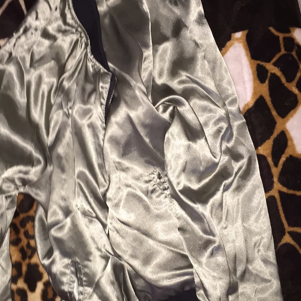 bomber jacket - Picture 3 of 3